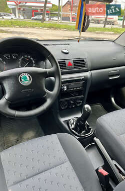 Лифтбек Skoda Octavia 2008 в 