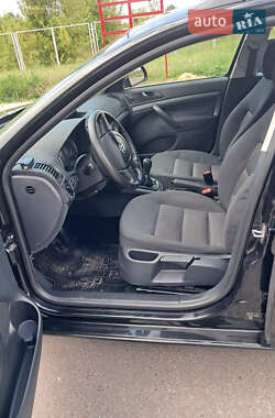 Универсал Skoda Octavia 2011 в 