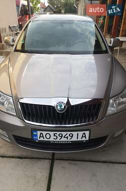Лифтбек Skoda Octavia 2011 в 