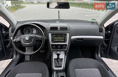 Універсал Skoda Octavia 2012 в 