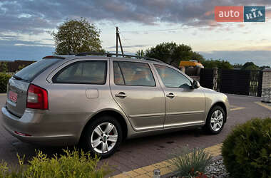 Универсал Skoda Octavia 2011 в 