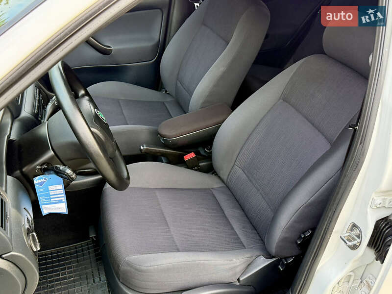 Універсал Skoda Octavia 2010 в Дубні