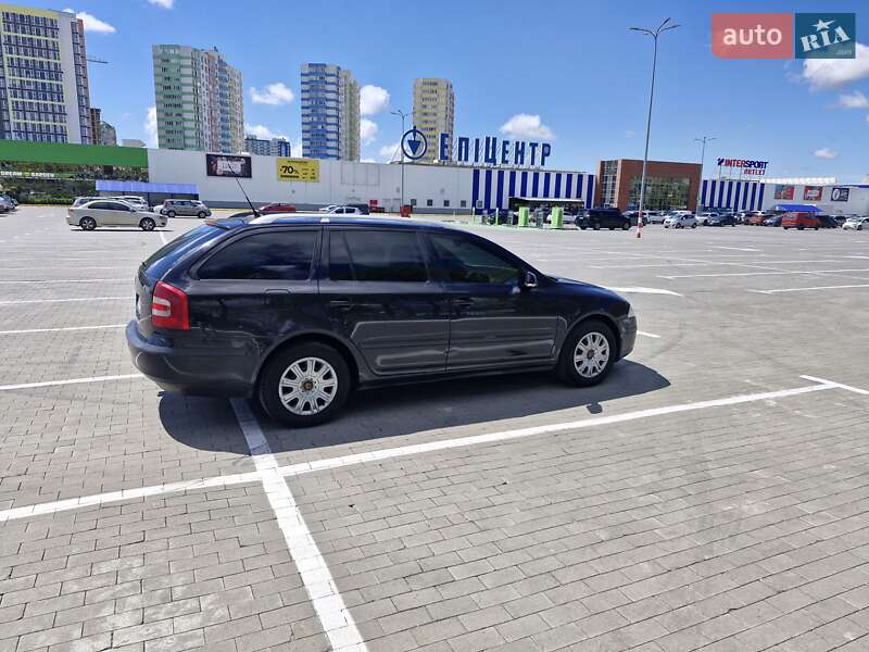 Универсал Skoda Octavia 2008 в Одессе