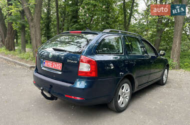 Універсал Skoda Octavia 2011 в 