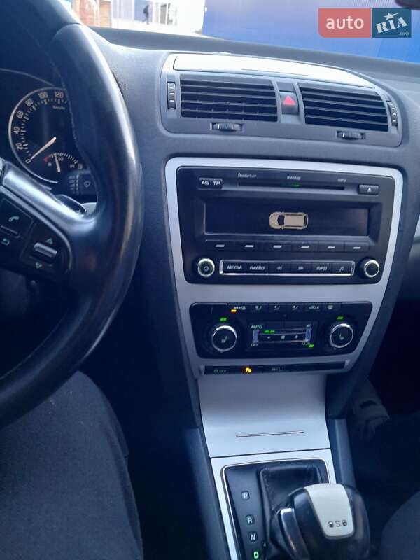 Універсал Skoda Octavia 2011 в Івано-Франківську фото 15 Універсал Skoda Octavia 2011 в Івано-Франківську