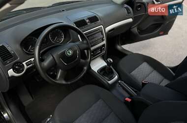 Универсал Skoda Octavia 2011 в 