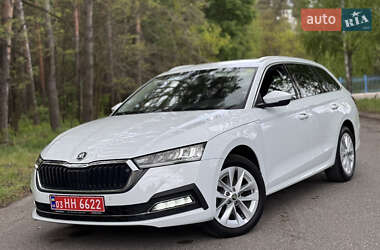 Универсал Skoda Octavia 2021 в Буче