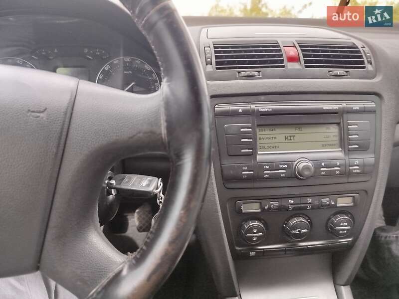 Лифтбек Skoda Octavia 2008 в Узловом фото 6 Лифтбек Skoda Octavia 2008 в Узловом