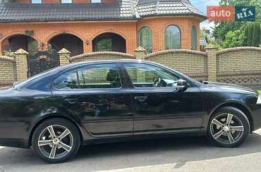 Лифтбек Skoda Octavia 2008 в Луцке