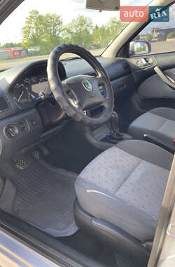 Лифтбек Skoda Octavia 2008 в 