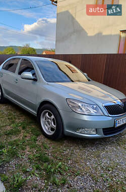 Ліфтбек Skoda Octavia 2010 в Рахові