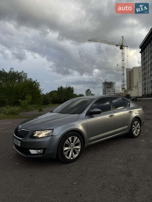 Лифтбек Skoda Octavia 2013 в Луцке