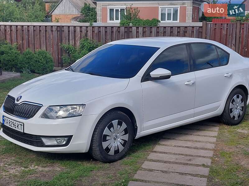 Лифтбек Skoda Octavia 2013 в 