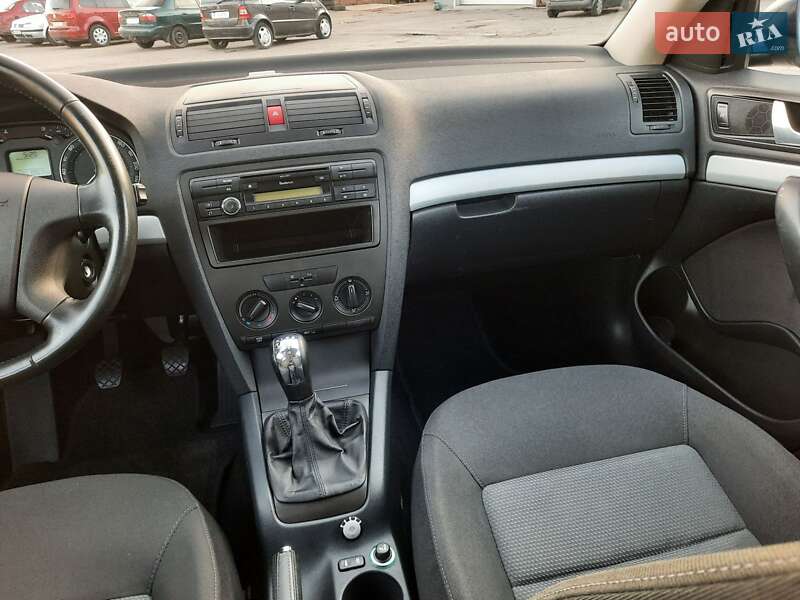 Универсал Skoda Octavia 2007 в Полтаве