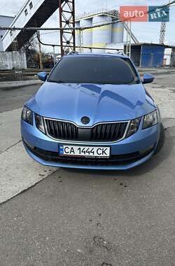Универсал Skoda Octavia 2017 в Черкассах
