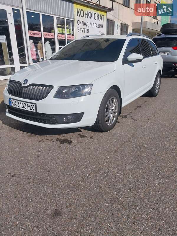 Универсал Skoda Octavia 2015 в Киеве