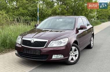 Лифтбек Skoda Octavia 2010 в 