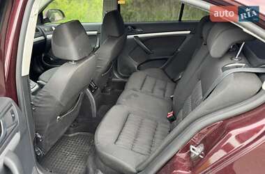 Лифтбек Skoda Octavia 2010 в 