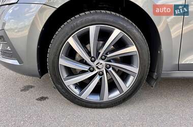 Лифтбек Skoda Octavia 2023 в 