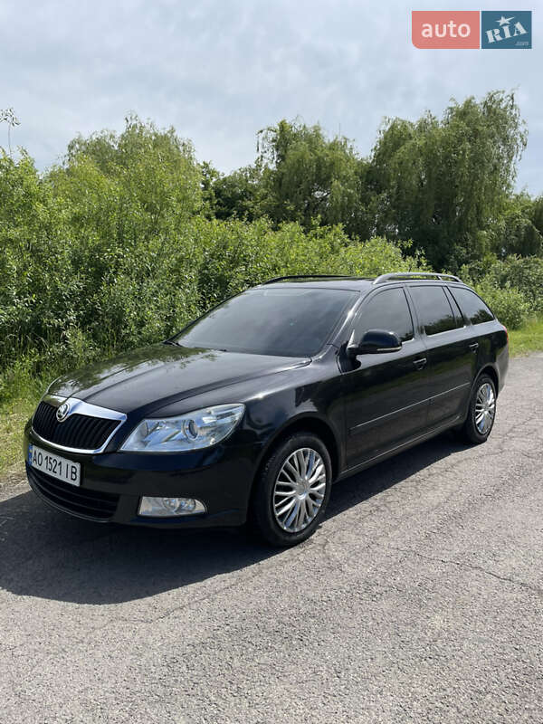 Універсал Skoda Octavia 2011 в 