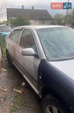 Лифтбек Skoda Octavia 2001 в 