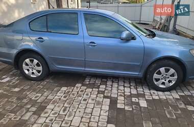 Ліфтбек Skoda Octavia 2010 в 