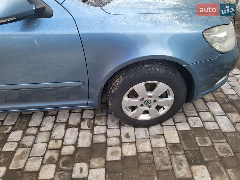 Лифтбек Skoda Octavia 2010 в Хмельницком