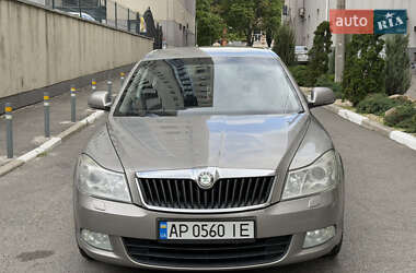 Лифтбек Skoda Octavia 2009 в Днепре