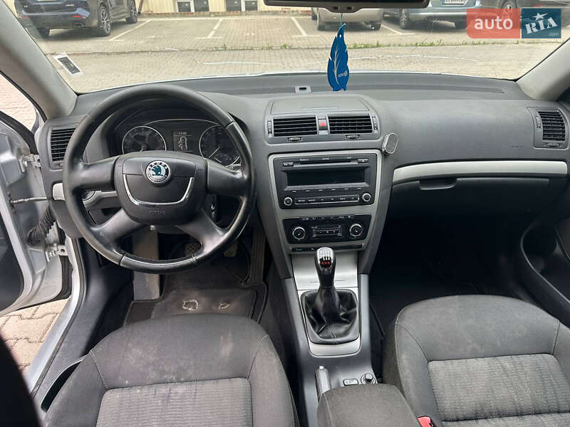 Універсал Skoda Octavia 2011 в Харкові
