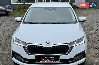 Універсал Skoda Octavia 2021 в 