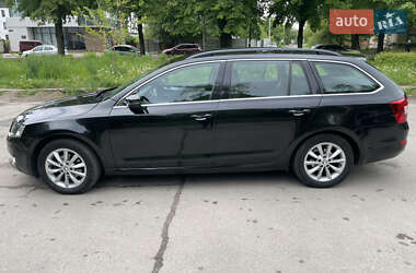 Универсал Skoda Octavia 2016 в 