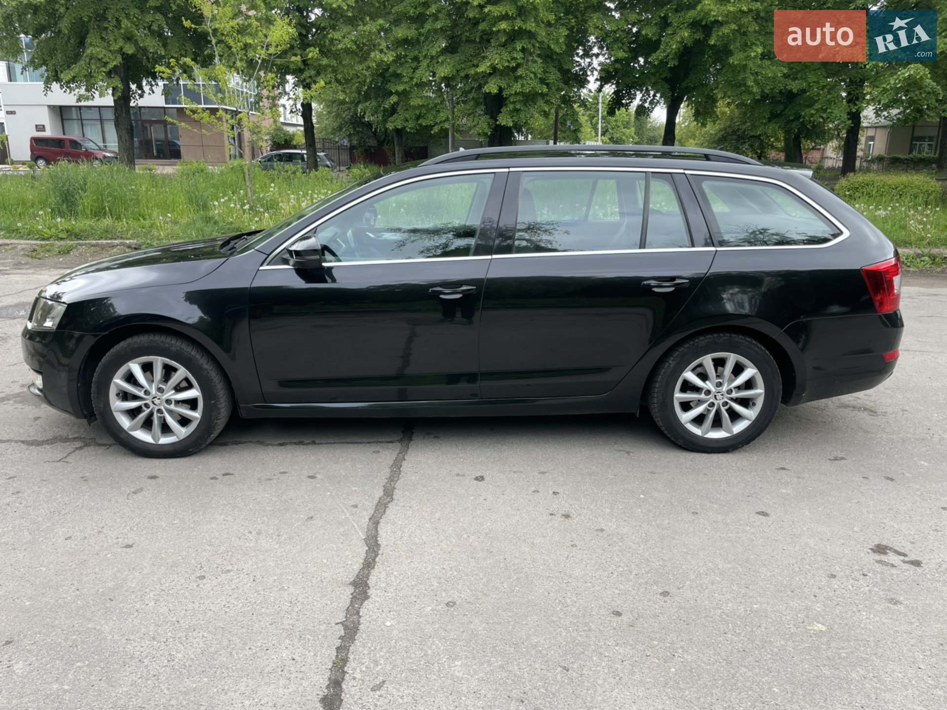 2016 Skoda Octavia - мініатюра 11
