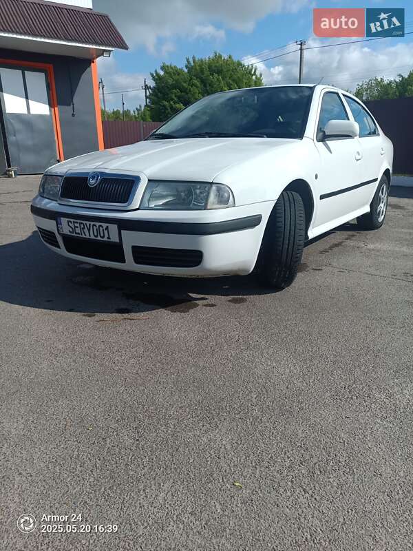 Лифтбек Skoda Octavia 2008 в Мене