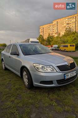 Лифтбек Skoda Octavia 2010 в Ровно