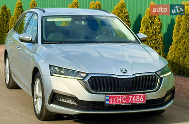 Универсал Skoda Octavia 2021 в 