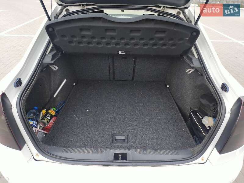 Ліфтбек Skoda Octavia 2010 в Сумах