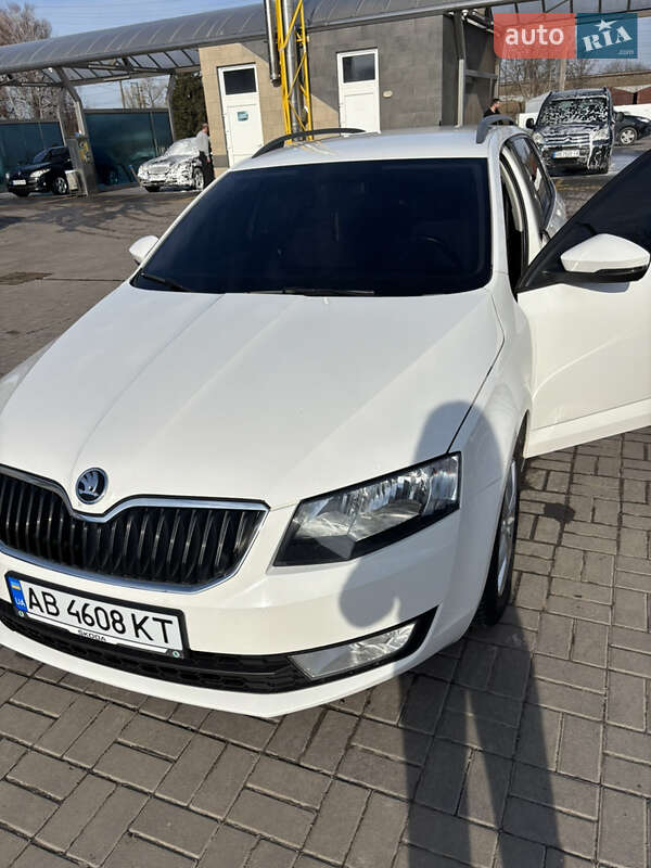 Универсал Skoda Octavia 2016 в Казатине