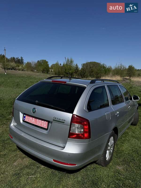 Универсал Skoda Octavia 2013 в Луцке