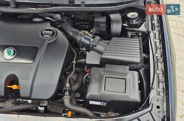 Лифтбек Skoda Octavia 2004 в 