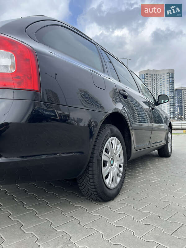 Універсал Skoda Octavia 2011 в Києві