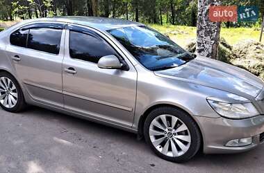 Skoda Octavia 2010 Skoda Octavia 2010