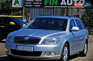 Універсал Skoda Octavia 2009 в Черкасах