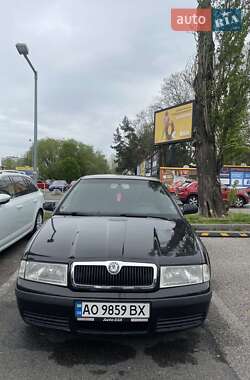 Ліфтбек Skoda Octavia 2001 в 
