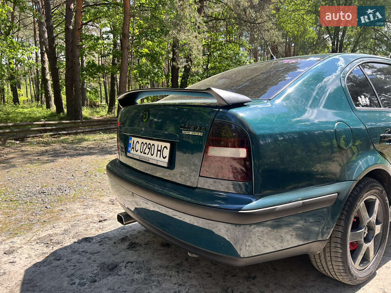 Ліфтбек Skoda Octavia 1998 в Ковелі