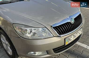 Лифтбек Skoda Octavia 2013 в 
