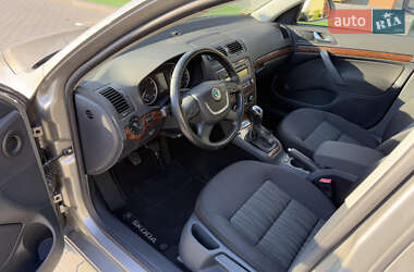 Лифтбек Skoda Octavia 2013 в 