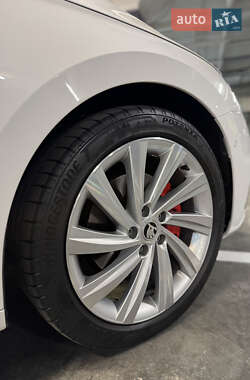 Лифтбек Skoda Octavia 2020 в 