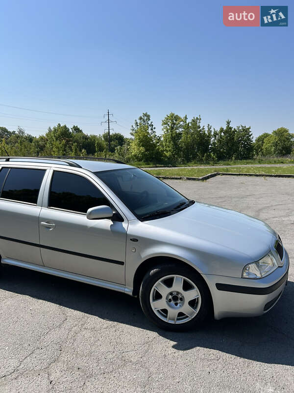 Универсал Skoda Octavia 2002 в Владимире