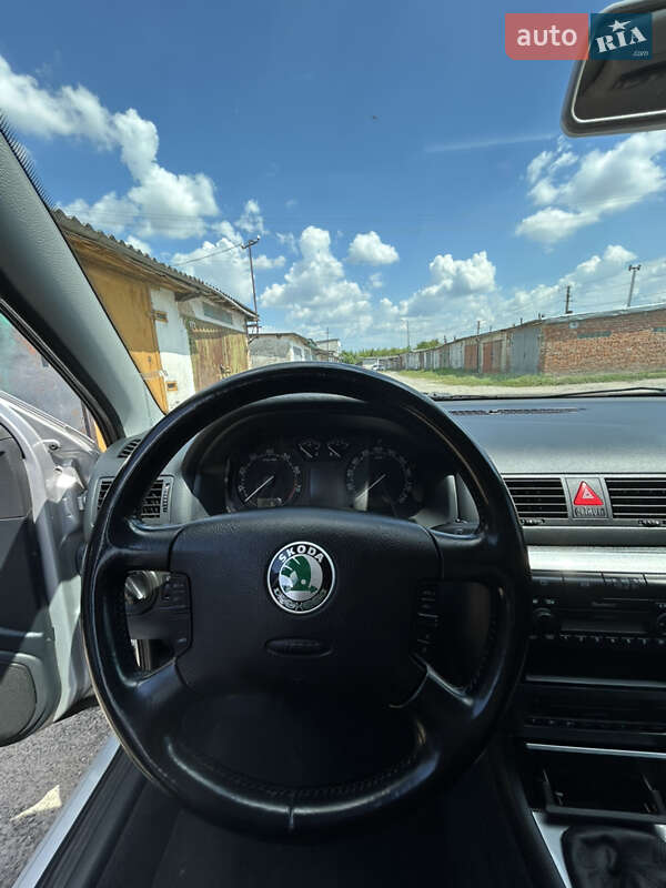 Универсал Skoda Octavia 2002 в Владимире