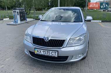 Лифтбек Skoda Octavia 2011 в 
